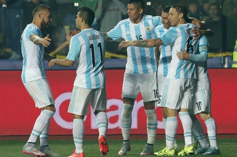 Αργεντινή-Παραγουάη: Το πάρτι της «αλμπισελέστε» (video)