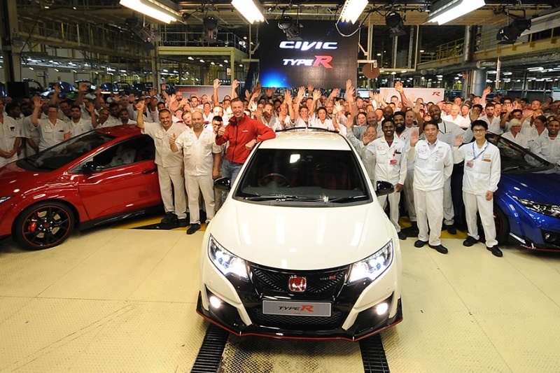 Έτοιμα τα πρώτα Civic Type R