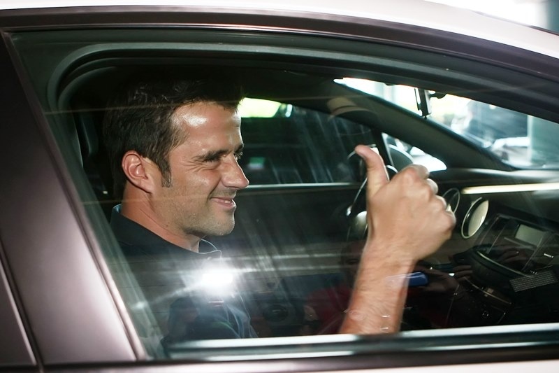 Η άφιξη του Σίλβα (videos)