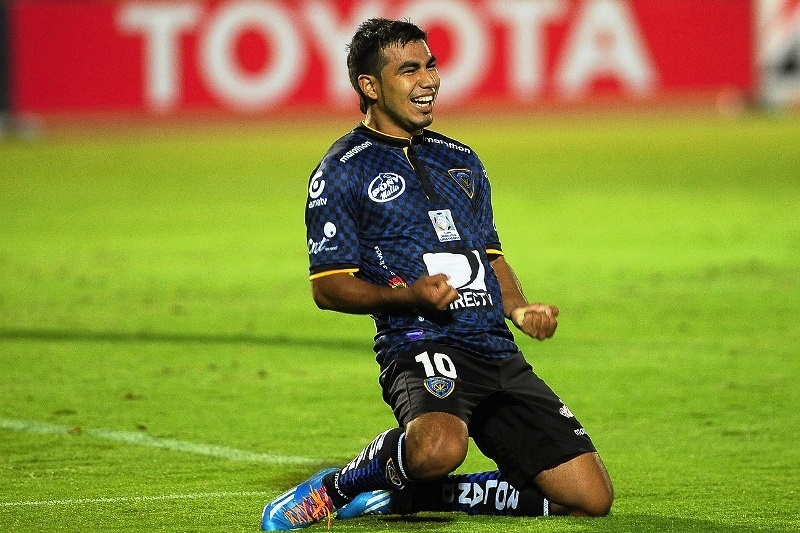 Εξετάζει Σορνόζα η ΑΕΚ (video)