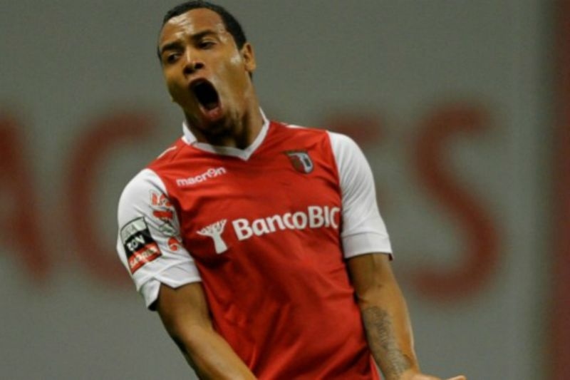 «Σπρώχνει» 4,5 εκατ. ευρώ για Πάρντο! (videos)