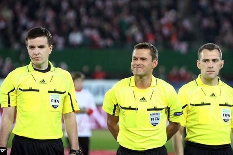 O Mπεζμπορόντοφ στη Λεωφορο