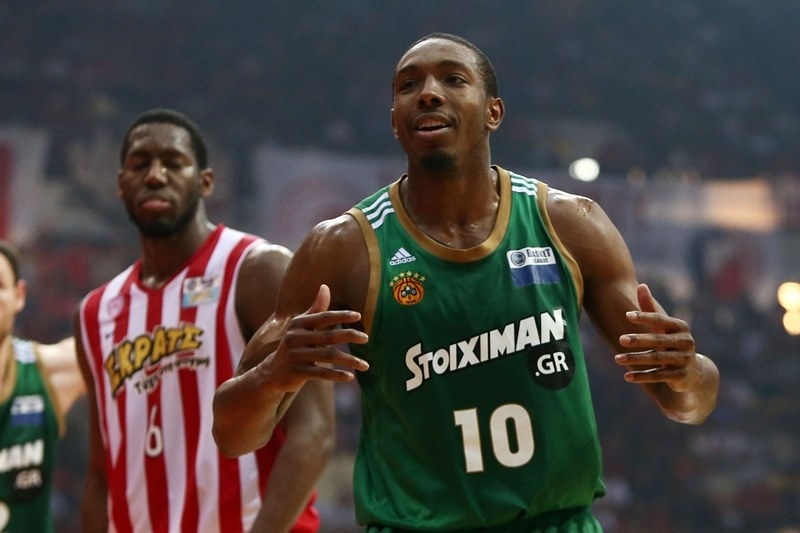 Στην... κούρσα για Νέλσον και η Γαλατά!