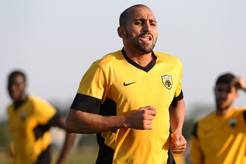 Πολύ σοβαρά τα πράγματα στην ΑΕΚ: Χτυπιέται ο Μπάγεβιτς για τον Τζιμπούρ!