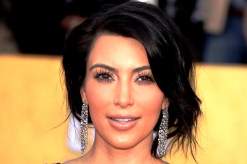 Η Κιμ Καρντάσιαν εξόργισε τον Αμερικανικό Οργανισμό Φαρμάκων