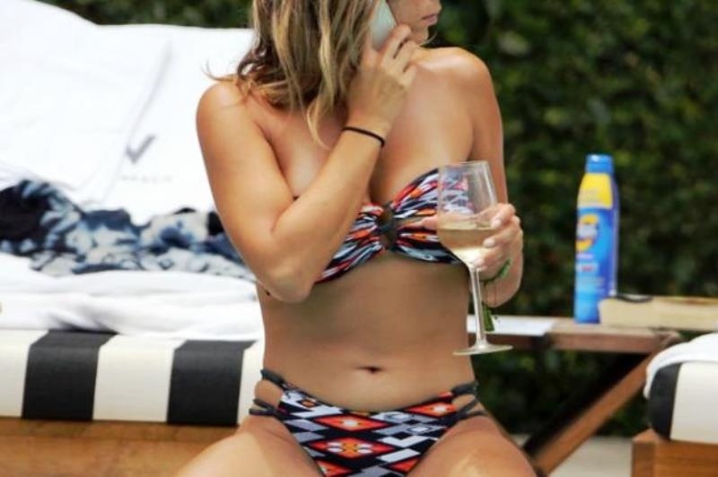 Ζωάρα για την Ζουλάι (photos)