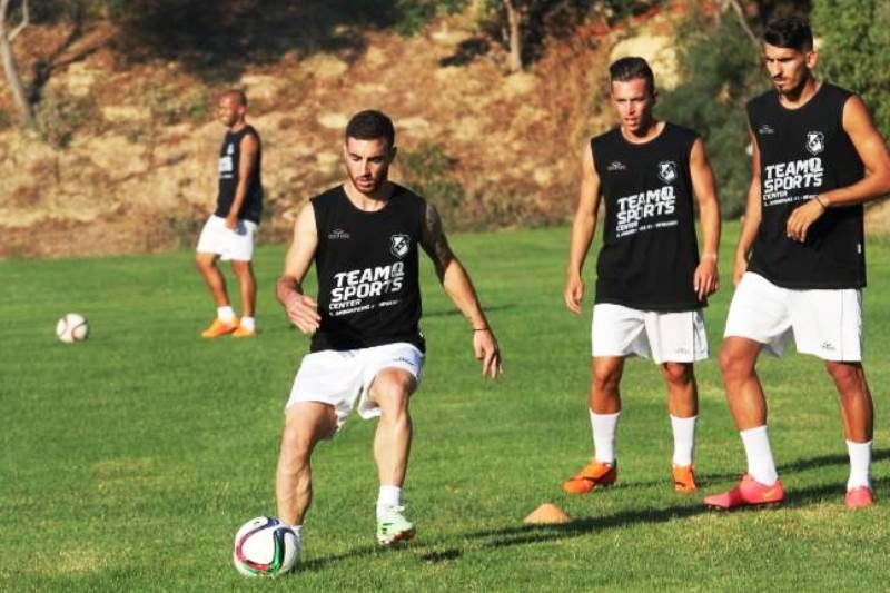 Κάταγμα κνήμης ο Νικολόπουλος, σοκαρισμένος ο Σεροπιάν!