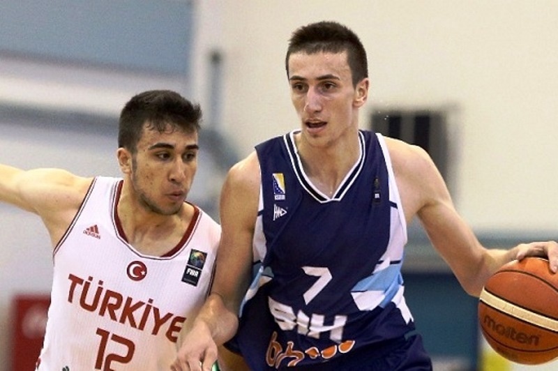 Πάει για Άτιτς η ΑΕΚ