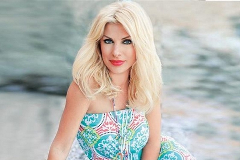 Είναι οριστικό! Αυτός είναι ο νέος συνεργάτης της Ελένης Μενεγάκη!