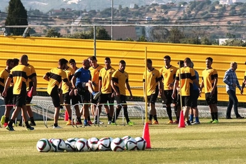 Όλοι πλην Κορδέρο