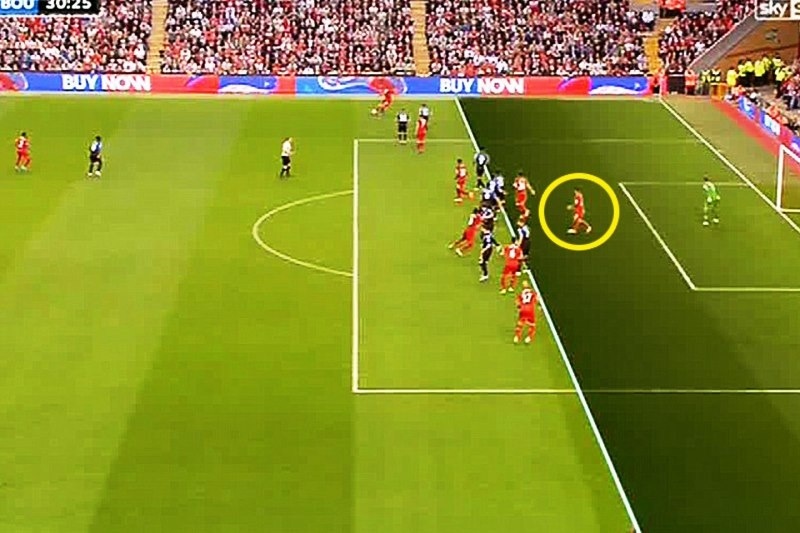 Μόνο… δύο μέτρα οφσάιντ (video)