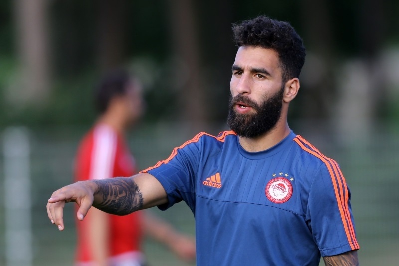 «Θέλει να φύγει ο Ντουρμάζ»! (photo)