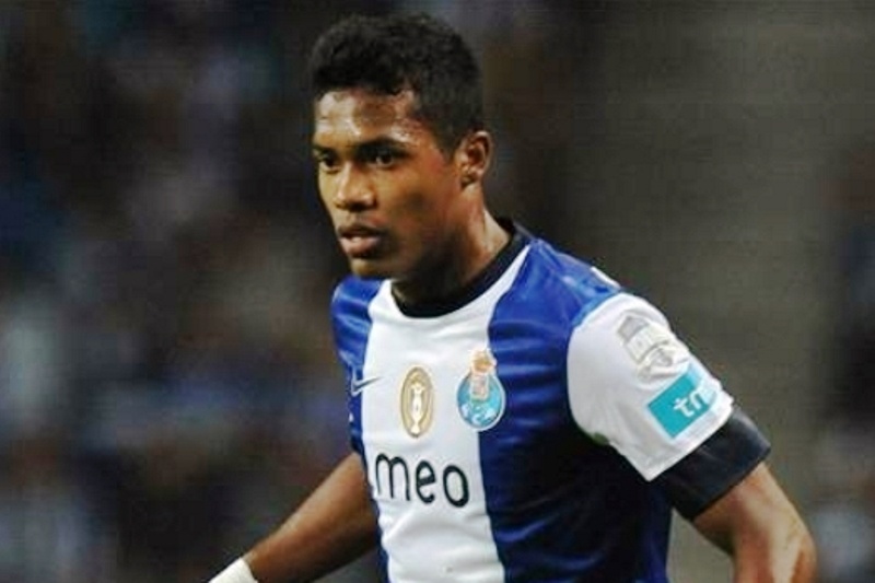 Στη Γιούβε ο Σάντρο