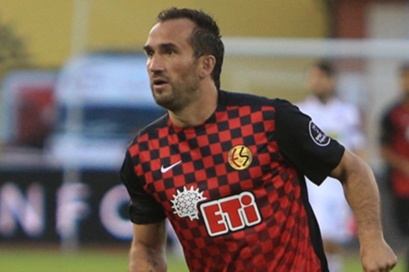 Απίστευτος Γκέκας, τεσσάρα η Εσκισεχίρσπορ!