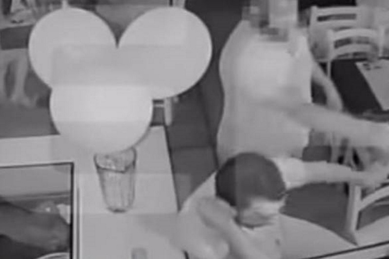 Συγκλονιστικό βίντεο: Η στιγμή που η βεντέτα μετατράπηκε σε απόπειρα δολοφονίας στα Χανιά