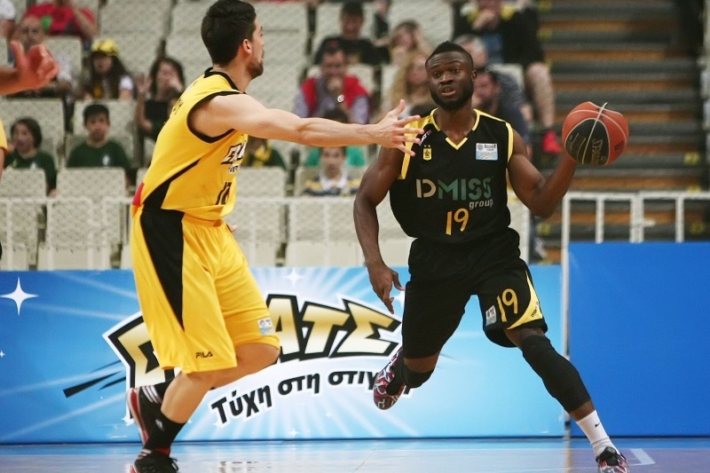 Στην Βανόλι ο Αντεγκμπόγιε!