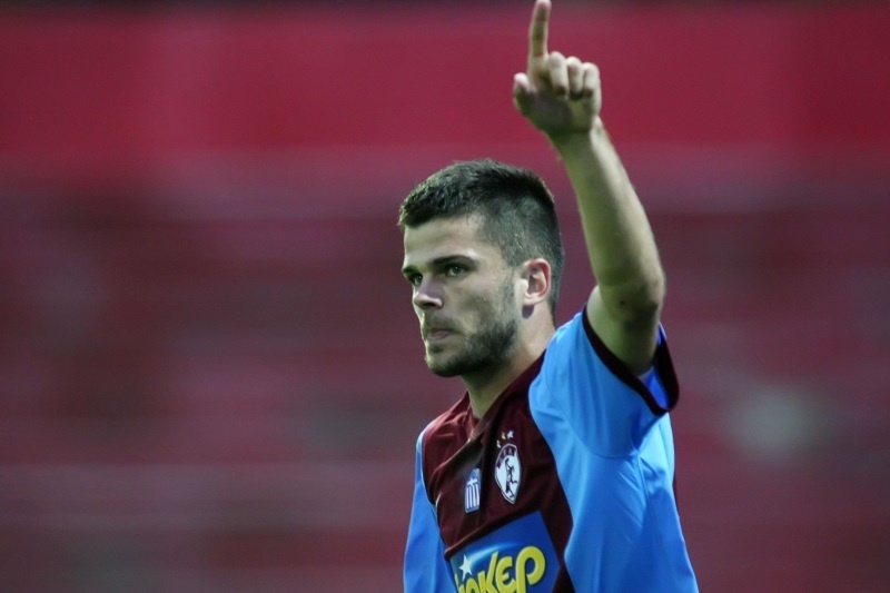 Λάρισα: Ανακοίνωσε Μπόγιοβιτς, Καμπλιώνη