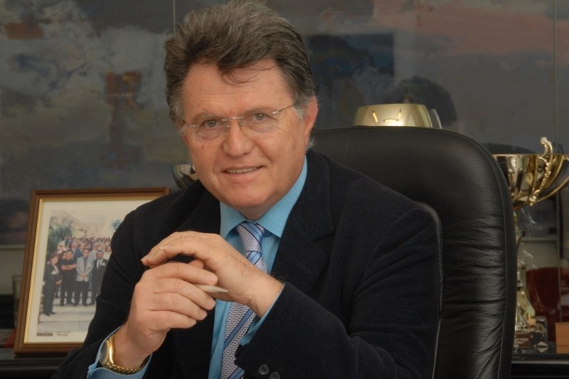 Ξυνής: «Προσφέρουμε 91 υποτροφίες σπουδών στις 13 Περιφέρειες της χώρας μας»