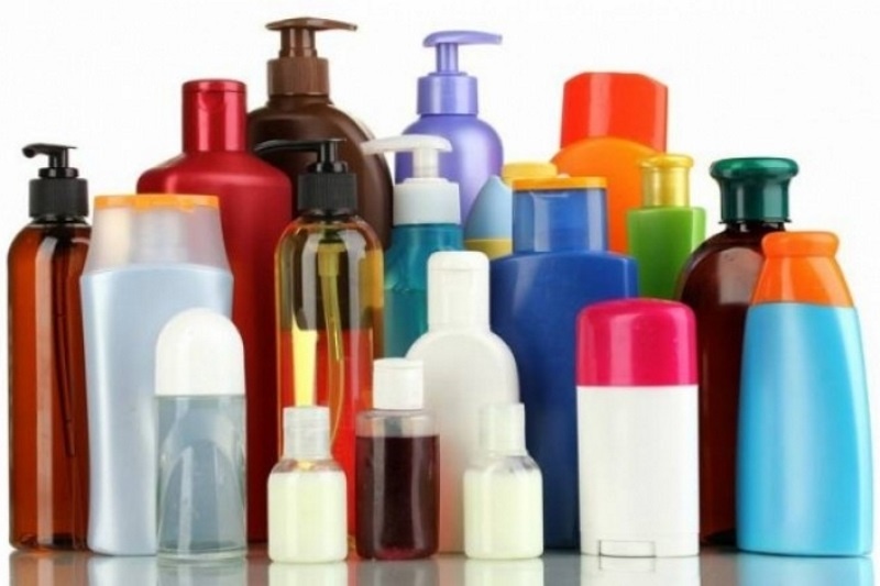 Τα υπολείμματα καλλυντικών που καταλήγουν στο… πιάτο μας