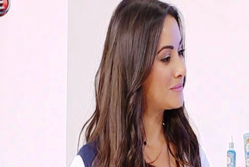 Χριστίνα Μουστάκα: Ένα θέμα… 100 παύσεις – Τι της συμβαίνει;