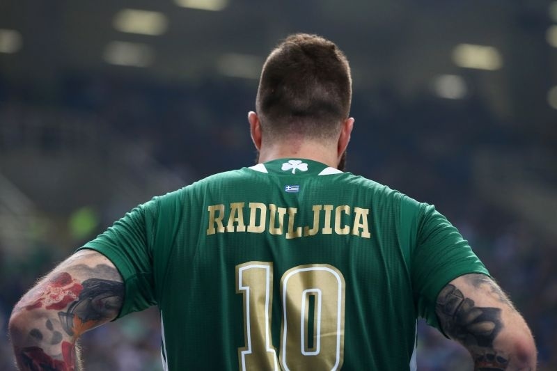 Γουστάρει… πράσινα ο Ραντούλιτσα! (photo)