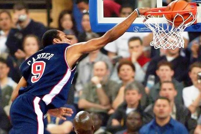 Σαν σήμερα το κάρφωμα του αιώνα! (video)