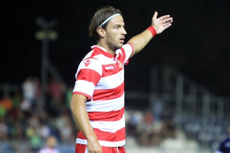 Μέσα Μουνάφο, Μιλούνοβιτς στον Πλατανιά