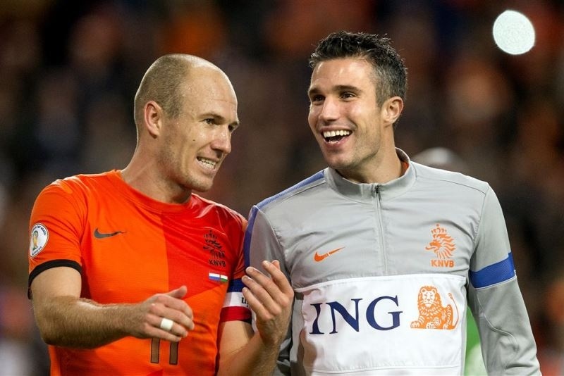 Μήνυση από Ρόμπεν σε Φενέρ και Φαν Πέρσι! (video)