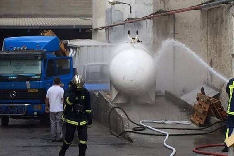 Συναγερμός στη Σούδα από διαρροή προπανίου (photos - videos)