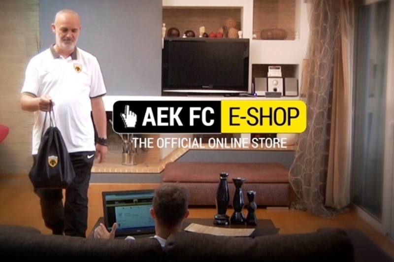 Ο Μπουονανότε αγοράζει τη… φανέλα του! (video)