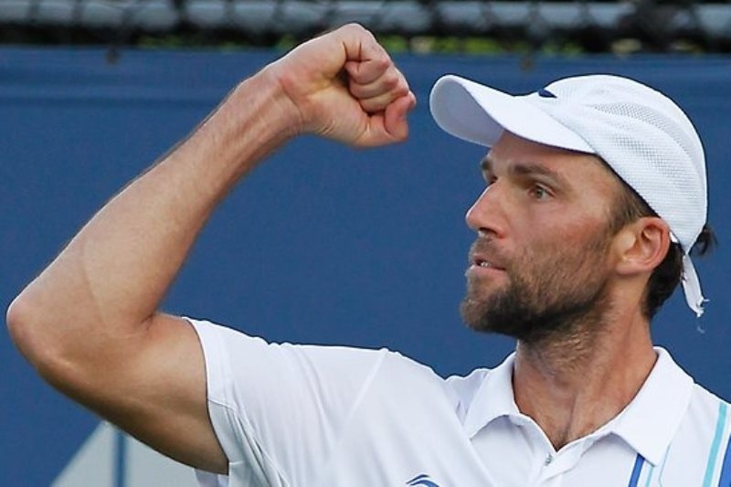 ΑΠΙΘΑΝΟ παγκόσμιο ρεκόρ από Κάρλοβιτς! (video)