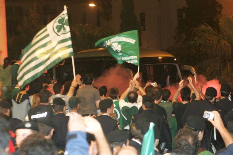 Πανικός στο Caravel (videos)