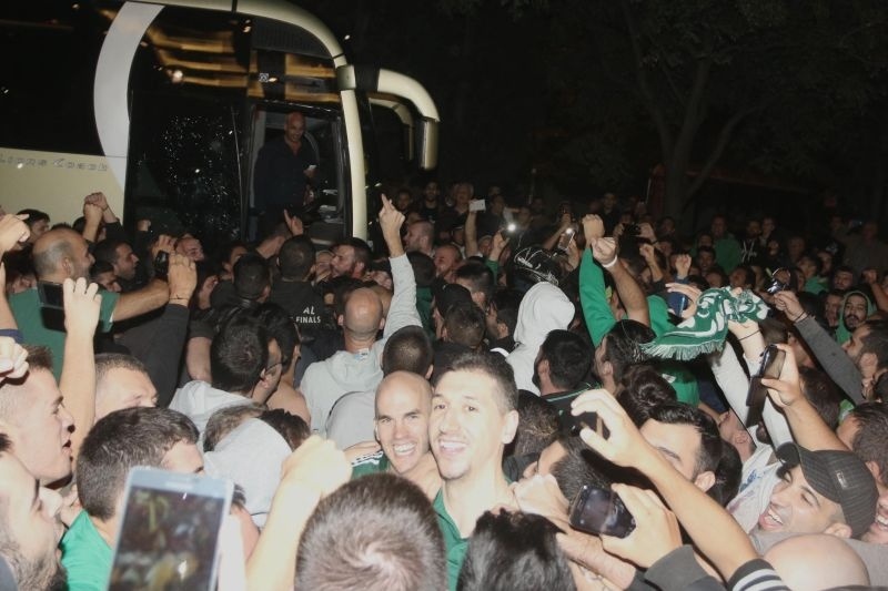 Παναθηναϊκός… σεισμός στο Caravel! (videos)