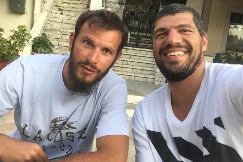 Έτοιμος για επίθεση στον Φώτση ο σκύλος του «Λάζου» (video)