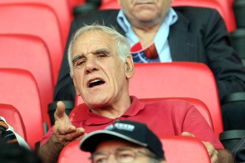 ΞΕΣΠΑΣΜΑ Αλέφαντου: «Γεμίσανε τατουάζ και δεν μπορούν να περπατήσουν»! (video)