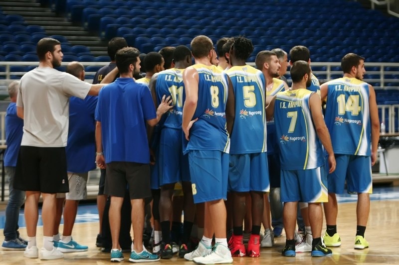 Λαύριο: Από το... παράθυρο αλλά με φιλοδοξίες