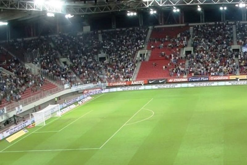 Ένταση στο Γ. Καραϊσκάκης!