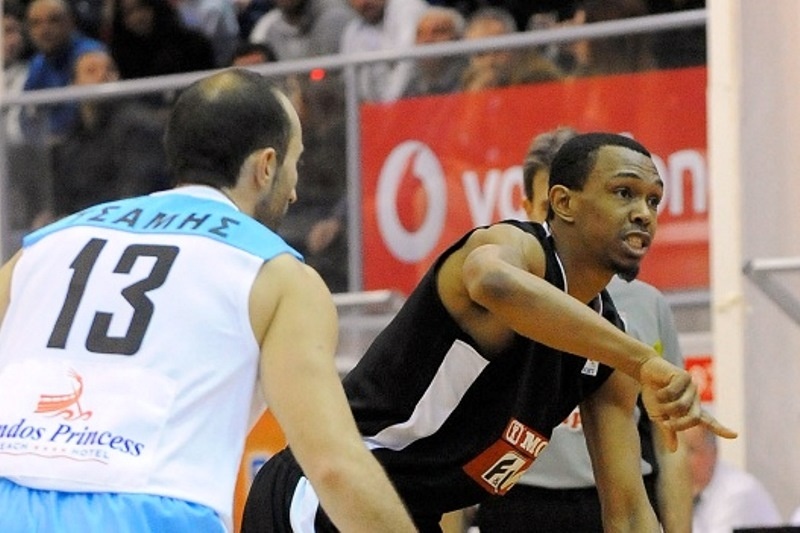 Ανακοίνωσε Στίγκερς!