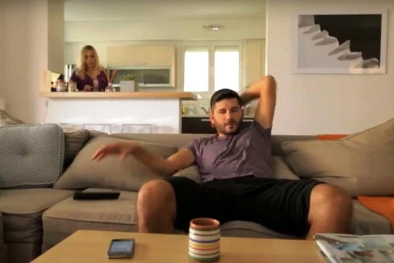 Απίστευτο το πρώτο διαφημιστικό του Άδωνι (video)