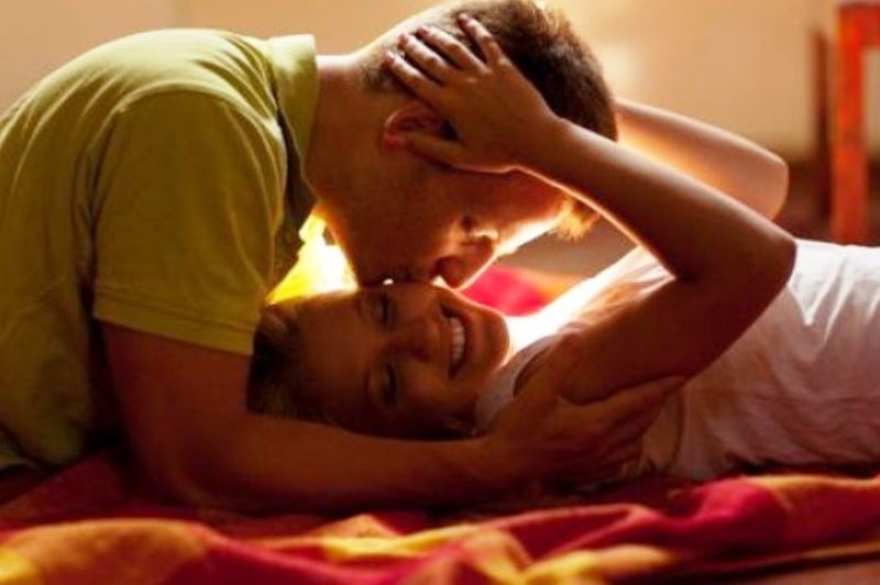 Ένας μπαμπάς εξομολογείται: «Λατρεύω το σώμα της γυναίκας μου μετά την εγκυμοσύνη γιατί...»