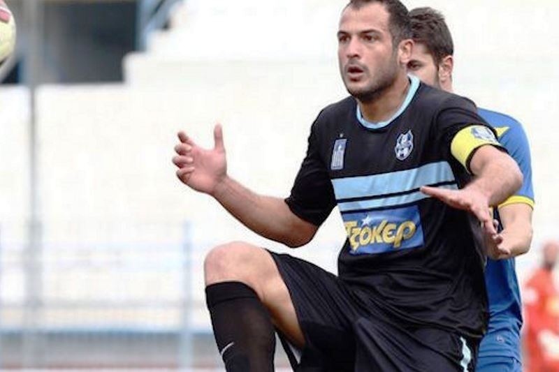 Σε ρόλο τραυματιοφορέα ο Φαρινόλα (video)