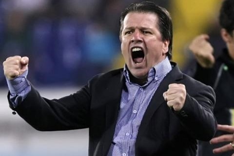 Καταλήγει στον Σούλη Παπαδόπουλο!