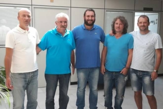 «Κύριοι δεν ψάχνουμε για προπονητή!»