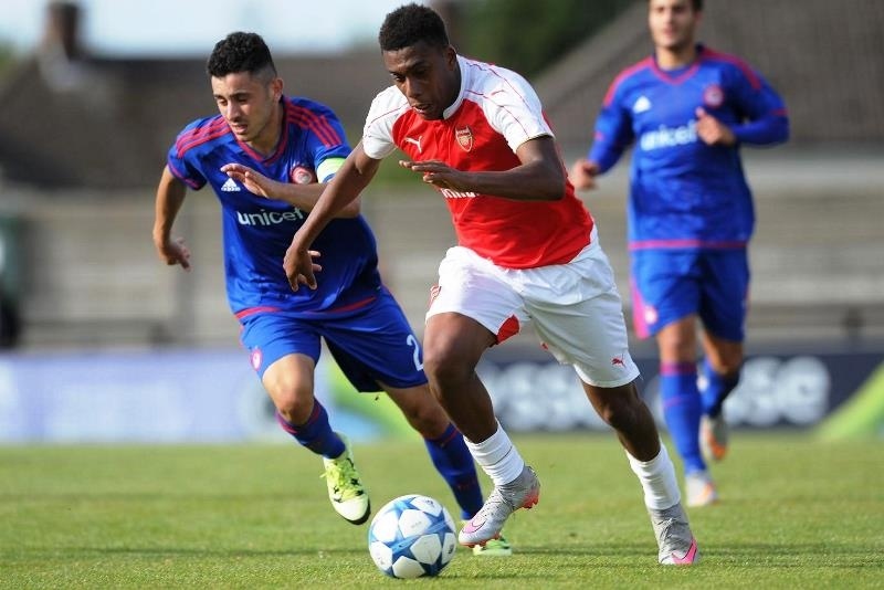 Απίστευτη γκολάρα στο Champions League Youth (video)