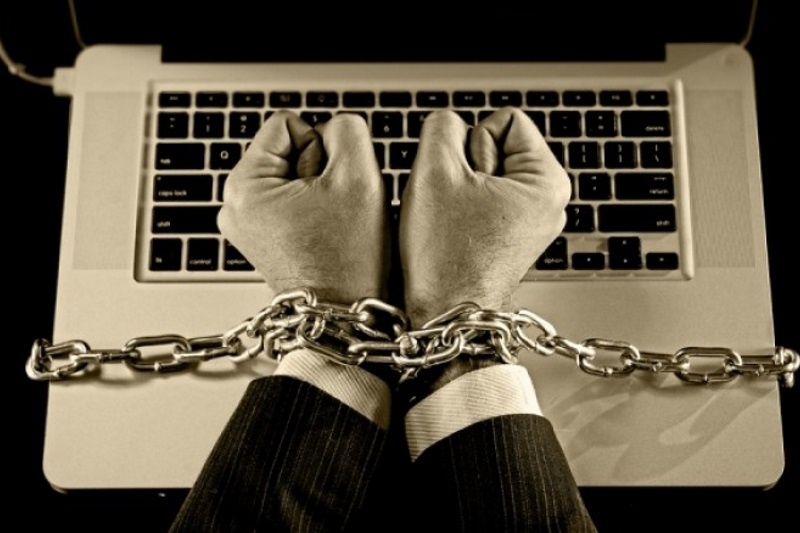 Τεστ με γράφημα: Μήπως πάσχετε από Διαταραχή Χρήσης του Διαδικτύου;