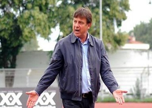 Χαμός στον Πιερικό: Η καθυστέρηση έφερε και... ευχολόγια!