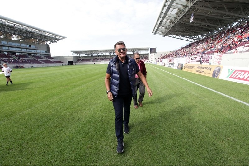 Κούγιας: «Ο Μπέος κάνει κουμάντο στον Ολυμπιακό Βόλου»