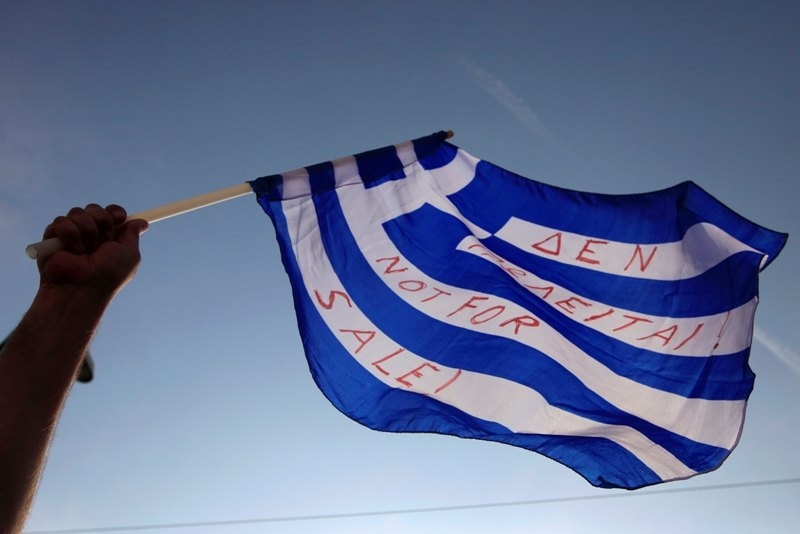 Τη σημαία ψηλά… Έτσι για το γαμώτο!