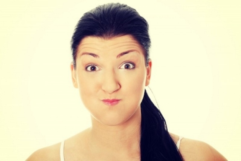 Επίμονος λόξιγκας: Ποιες σοβαρές παθήσεις μπορεί να φανερώνει