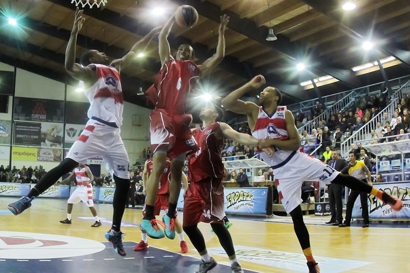 Πέρασε από τα Τρίκαλα η Κηφισιά